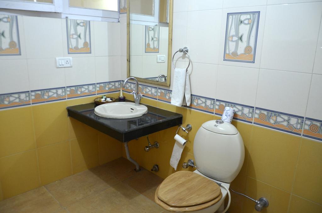 Hotel Lingzi Leh Kültér fotó