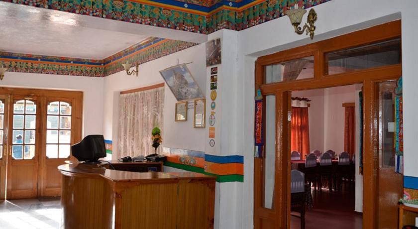 Hotel Lingzi Leh Kültér fotó