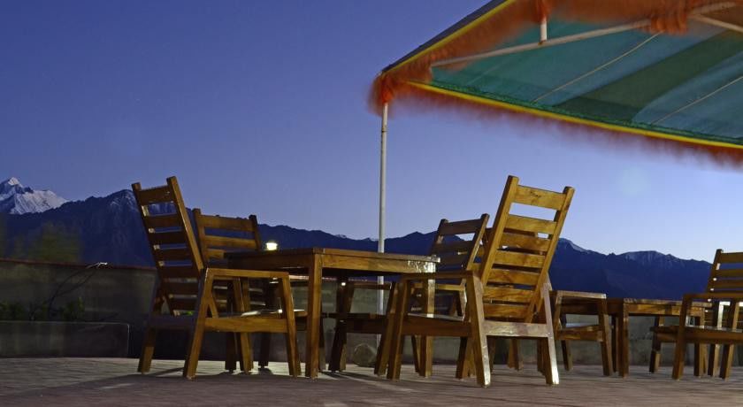 Hotel Lingzi Leh Kültér fotó