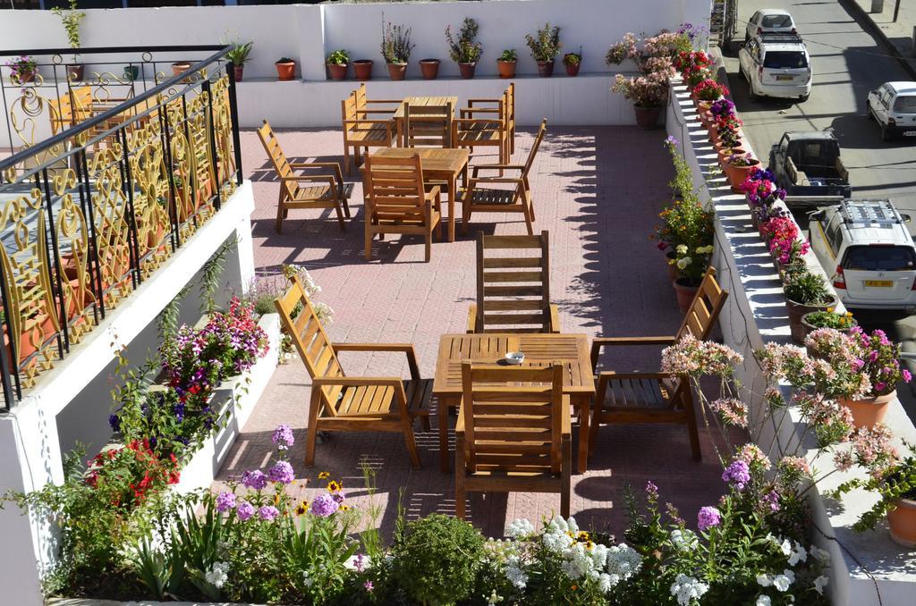 Hotel Lingzi Leh Kültér fotó