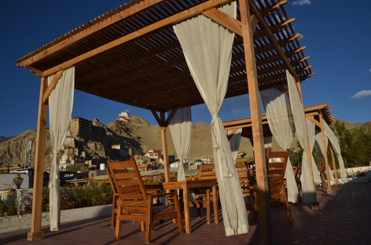 Hotel Lingzi Leh Kültér fotó
